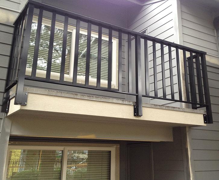 type of aluminum railing