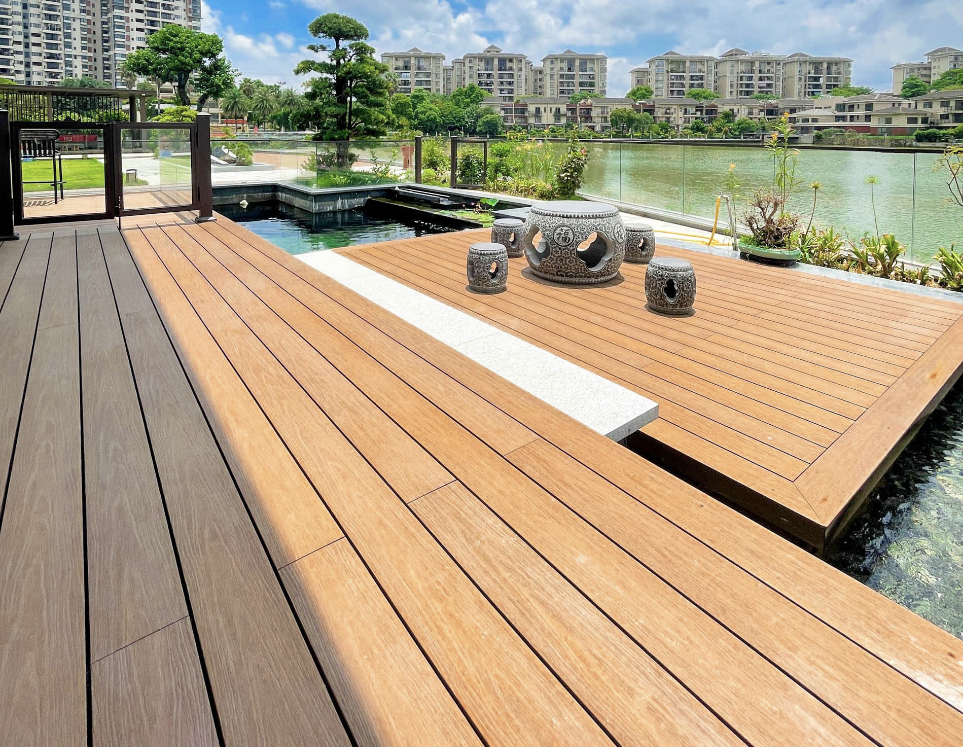 wood deck lifespan